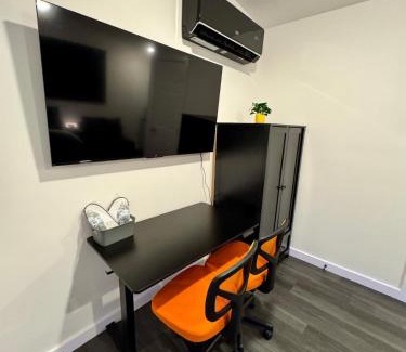 Garfield Apartment | Your Downtown Cozy Studio With Backyard Unit C