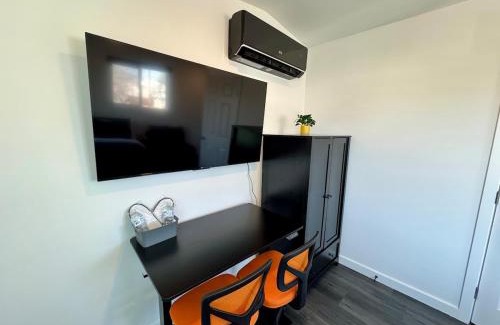 Garfield Apartment | Your Downtown Cozy Studio With Backyard Unit C
