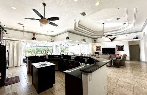 White Marsh House | * Your Florida Escape - Where Unforgettable Memories Are Made! *