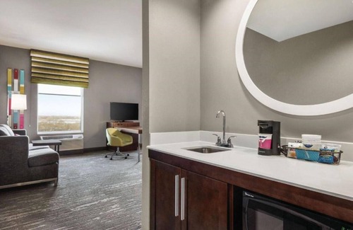 Brooklyn Park House | Your gateway to Minneapolis
