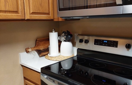 New Braunfels Condo | Your Heart's Desire: First Floor End Unit on the Guadalupe! Dog friendly!