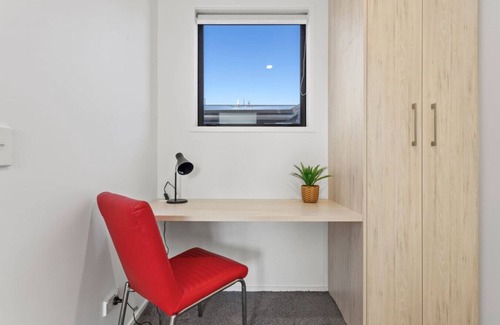 Te Atatu Peninsula House | Your Home-Away-From-Home!