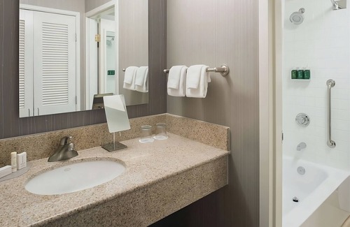 Bridle Trails Resort | Your Home Away From Home! Pet-Friendly, Near Seattle Asian Art Museum