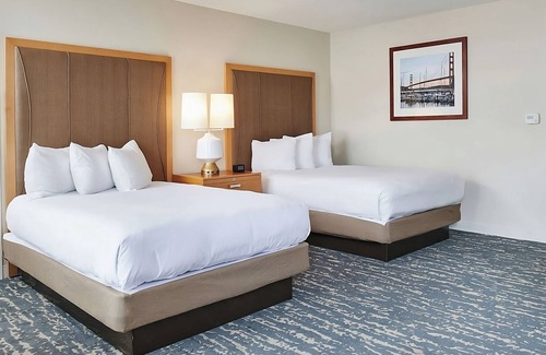 Berkeley Hotel | Your Home Away From Home! Balcony, Pets Allowed, Near Coit Tower
