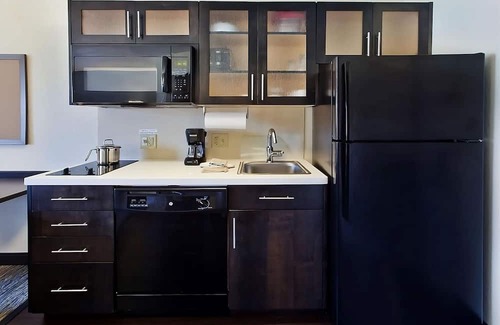 East Congress Hotel | Your Home Away From Home! Short Drive to McKinney Falls State Park, Pet-Friendly