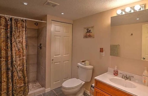 Macon House | Your home away from home! Stay as if you had never left in this small town home!