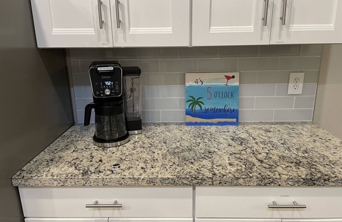 Monterra Knolls House | Your Home Away From Home in the Sunshine! Minutes from great amenities.