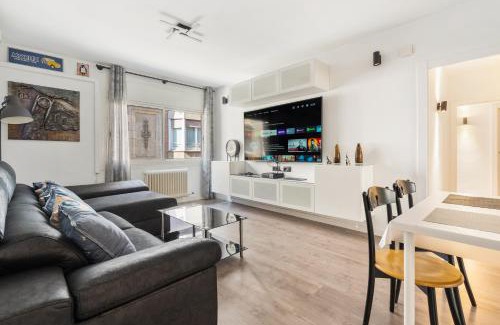 Gracia Apartment | Your Home in Barcelona Office & Gym & Parking free
