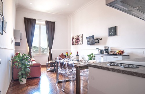 Santa Maria Novella Apartment | Your Home in Florence next to the central train station