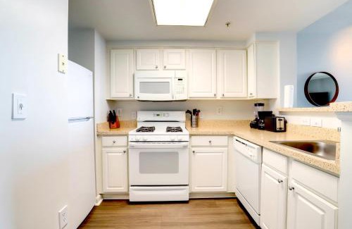 Ballston Apartment | Your Metro-Accessible Home Away from Home