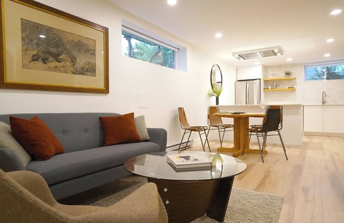 Burnaby House | Your modern Northwest hideaway w/cozy fireplace and spa-like bath