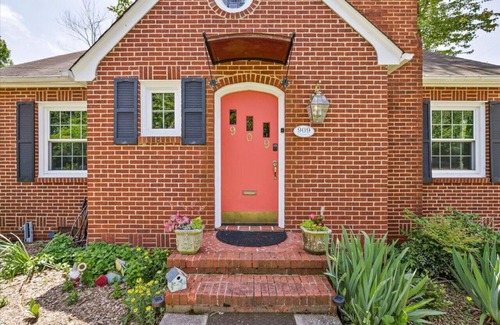 Greensboro Condo | Your Mom’s Place Downtown Greensboro - Two Private Bedrooms