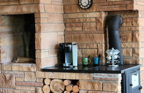 Lake Roesiger House | Your own lakefront retreat on beautiful and wooded Lake Roesiger in Snohomish.