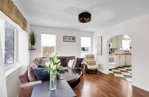Prince George House | Your Own Little House in the City!