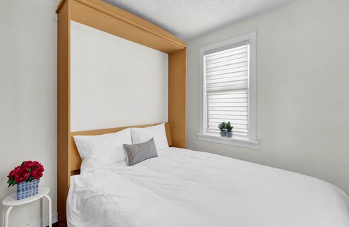 Prince George House | Your Own Little House in the City!