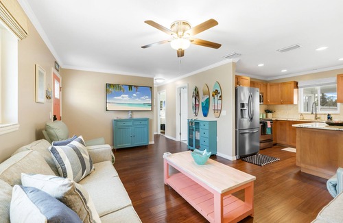 Englewood House | Your Perfect Beach Hideaway