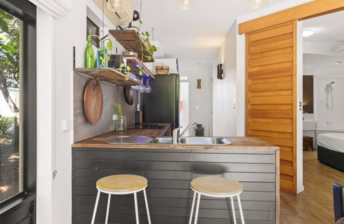 Casuarina Apartment | Your Perfect Casuarina Escape, 200m from the Beach!