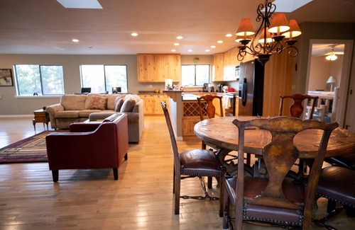 Strawberry House | Your Perfect Holiday Haven in Strawberry, AZ - Games Galore, Hammocks & Hot Tub!