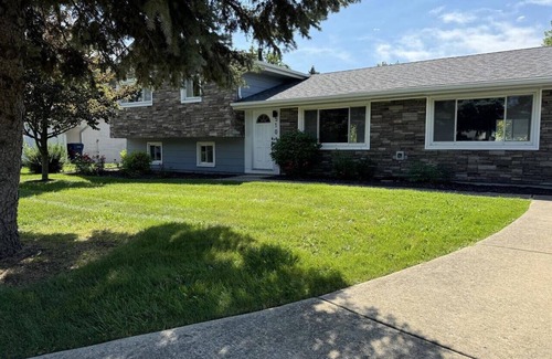 Wasco House | Your Perfect Schaumburg Getaway