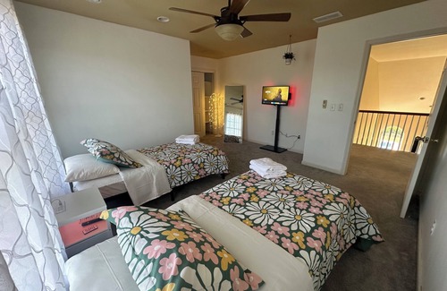 Baptistown House | Your Premiere Event Destination on 3.5 Acres of Tranquil Bliss