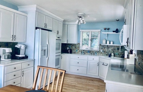 Port Sheldon Cottage | Your private beach on Lake Michigan . book N O W! 6Night just opened Jul 6-12