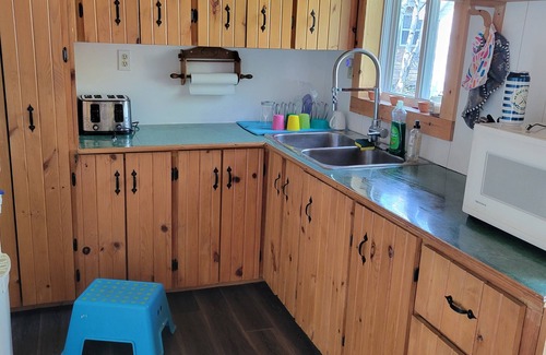 Litchfield Cottage | Your summer get away starts at Lawless Lake!