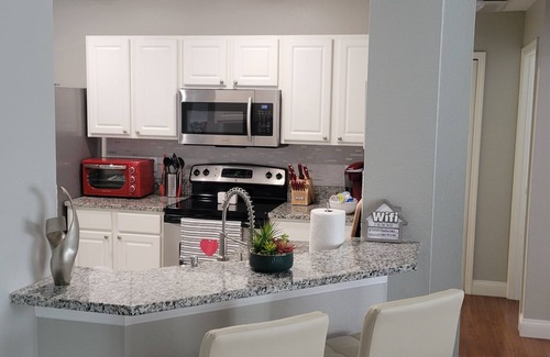 South Pointe of Tampa House | Your Sunset Getaway