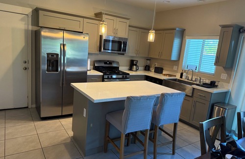 Marley Park House | Your Surprise Adventure Begins Here! 3/2.5 ★Heated Pool★Near Stadiums & Hiking