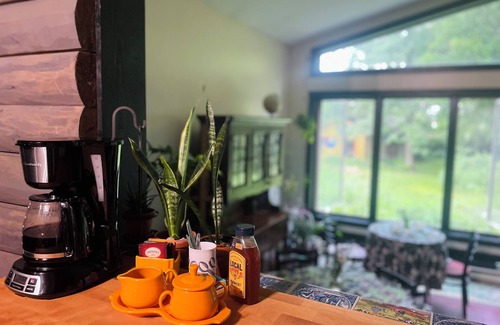 Tipp City Cabin | Your Tranquil Abode on the Holiday Road