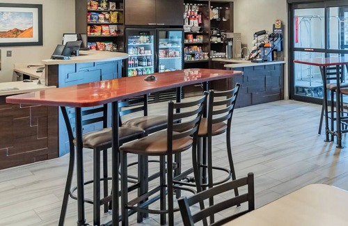 Tucson House | Your Tucson Stay – 2 Rooms Close to Trails & Dining