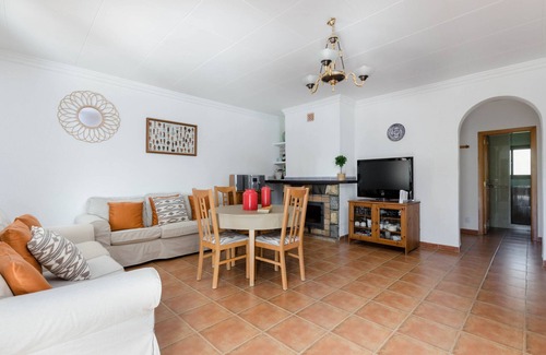Binissalem Villa | YourHouse La Suerte
