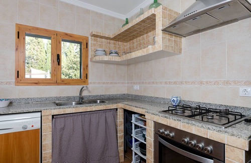 Binissalem Villa | YourHouse La Suerte
