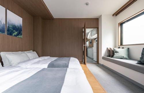 Tomigaya Apartment | YOYOGI PARK HOTEL