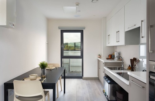 Cork Apartment | Yugo Explore - Melbourn Point