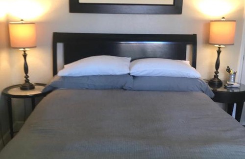Ludlam House | Yuli's Home