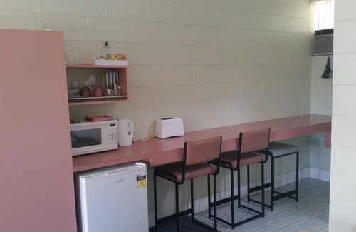 Yungaburra Hotel | Yungaburra Park Motel