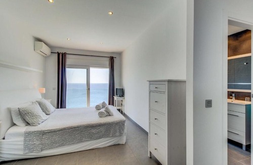 Cala Pi Villa | YupiHome Villa Azul