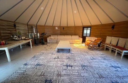 Chuy Province House | Yurt guest house