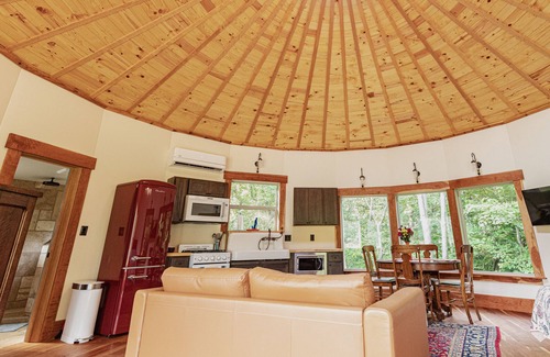Stockwell Cabin | Yurt inspired Cabin at The Queen & I Homestead