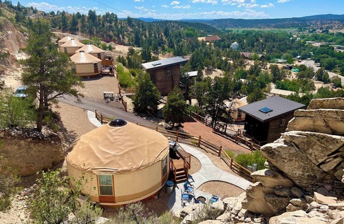 Orderville House | Yurt Overlook #3 w/AC, Private Bath Near Zion