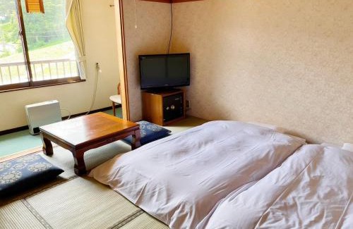 Yuzawa-machi Hotel | Yuzawa Hotel New Fukudaya-ski in ski out