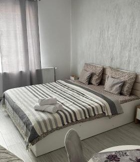 Sfantu Gheorghe House | Yvett House