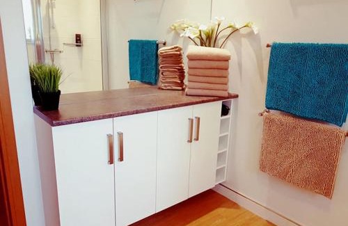 Inverurie Apartment | Yvi's 2-3 Bedroom Town Apartment
