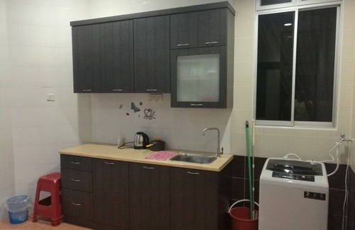 Tebrau House | YY Simple Homestay 1 @ JP Perdana (FREE WIFI)