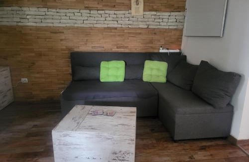 Kovagotottos Apartment | Zöldlak