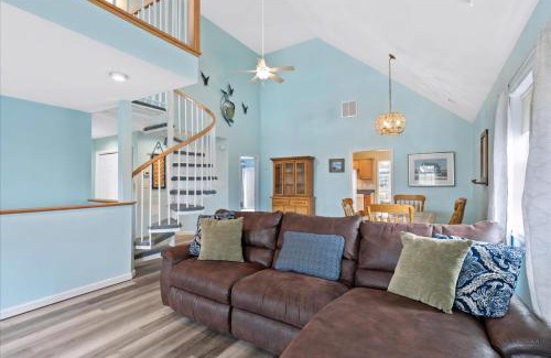 Captain's Cove House | Z-3333 Blackbeard Rd