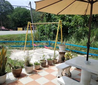 Gerik Ski Chalet | Z&S Gerik Hillview Homestay