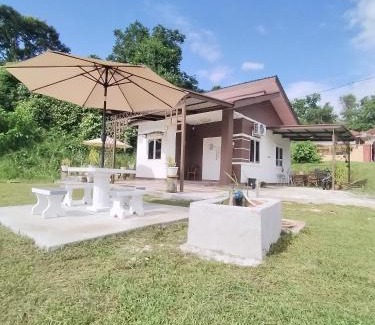 Gerik Ski Chalet | Z&S Gerik Hillview Homestay