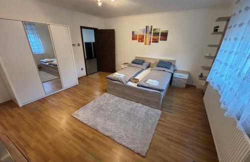 Sarospatak Apartment | Zafír Apartman