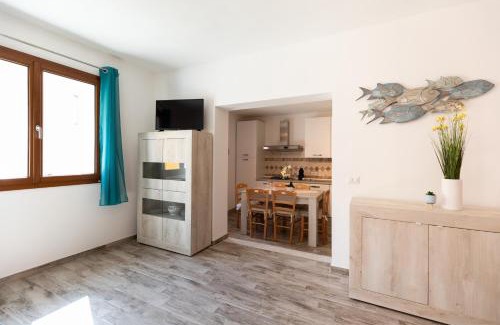 Sa Castangia House | Zaira Home Free Wi-Fi 5 minuti dal Lago Liscia